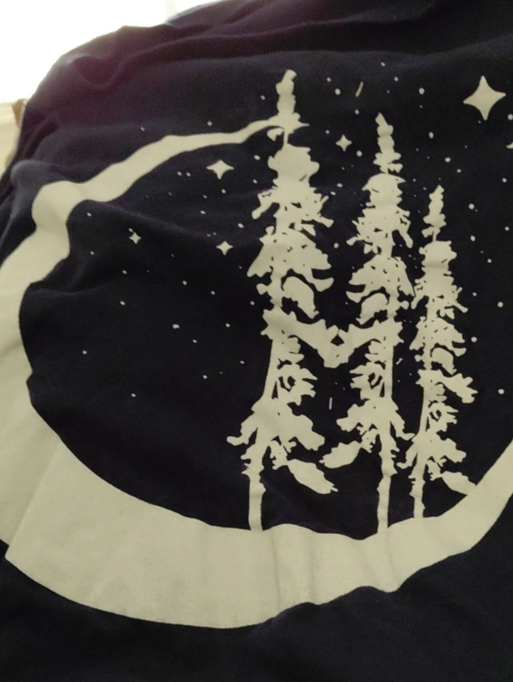 #94 Vintage Y2K Pine Forest Celestial Moon Graphic Tee no size tag looks medium